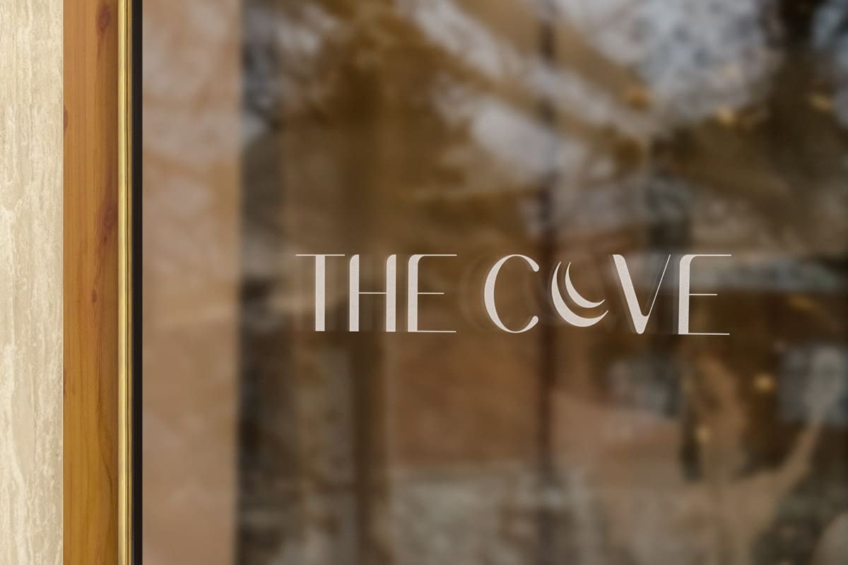 Cove-Window-Mock