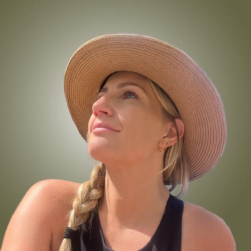 Melissa the owner of BB
